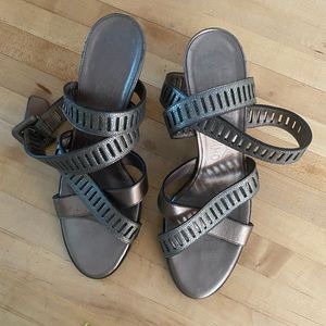 Salvatore Ferragamo kitten heel sandals size 7 gun metal